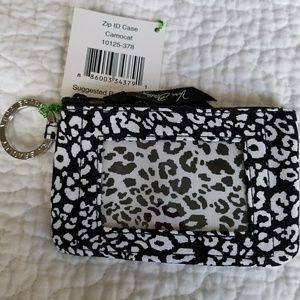 **SOLD** Zip ID Case Camocat Vera Bradley NWT